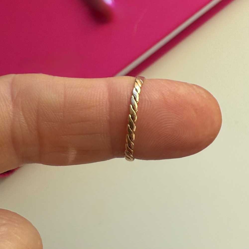 14k Solid Gold Ring 7 - image 5